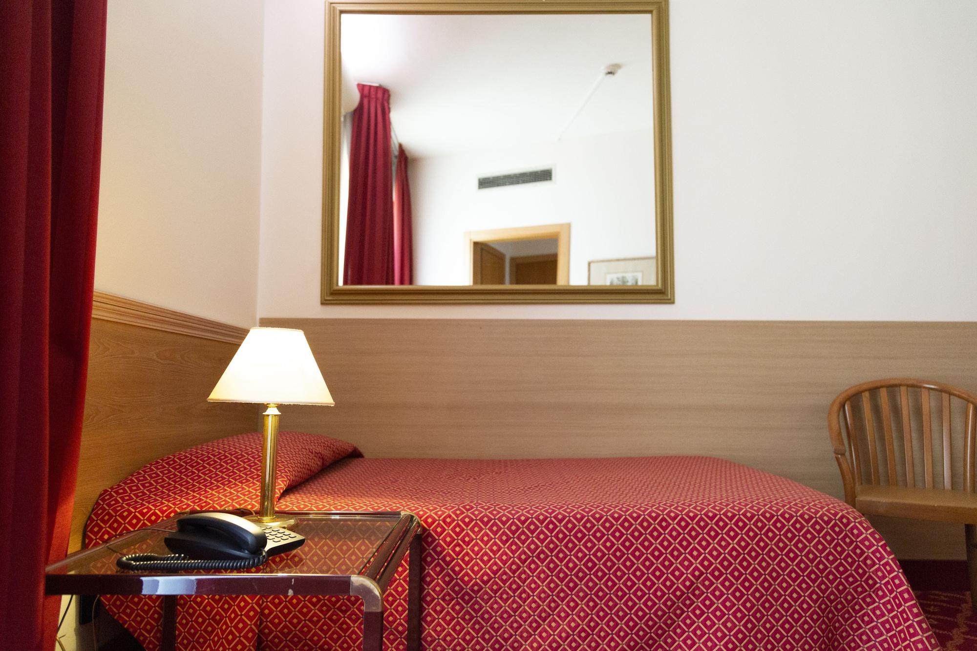 iH Hotels Milano St. John Sesto San Giovanni Buitenkant foto